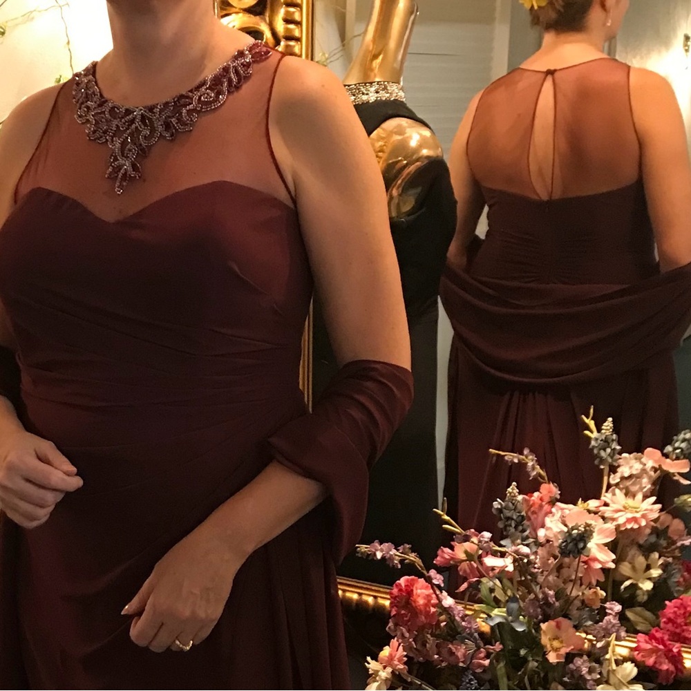 Elegant Burgundy Evening Gown
